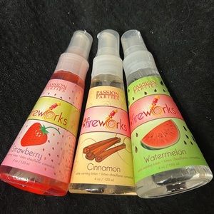 ⭐️ NWT Fireworks warming body lotion strawberry, Cinnamon, Watermelon 4 oz.